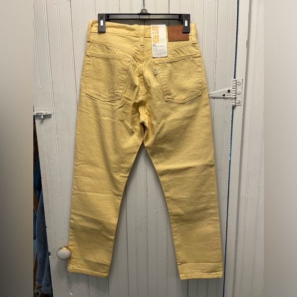 Levi’s 501 Original Cropped Jeans - Picture 4 of 8